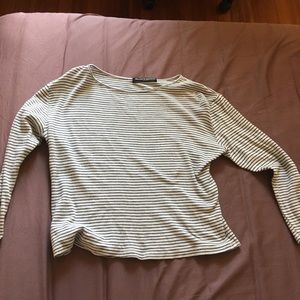 Very comfortable tee from Brandy Melville